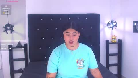 meli_blad online show from February 1, 2025, 1:12 am