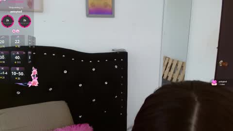 Snapshot of meli_taylorx chatting on December 17, 2024, 4:32 pm Azul online show from December 17, 2024, 4:32 pm