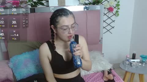 Snapshot of meli_taylorx chatting on January 16, 2025, 9:08 pm Azul online show from January 16, 2025, 9:08 pm
