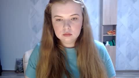 Melina online show from November 19, 2025, 7:58 pm