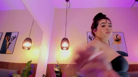 Snapshot of melinacruzz chatting on May 29, 2026, 1:58 am Mel online show from May 29, 2026, 1:58 am