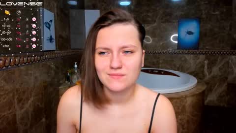 Melinda online show from November 3, 2025, 12:46 am