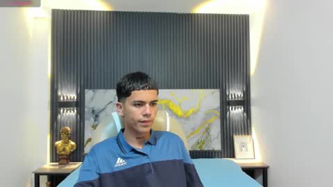 Snapshot of meliodas18_ chatting on November 2, 2025, 3:42 am Meliodas online show from November 2, 2025, 3:42 am