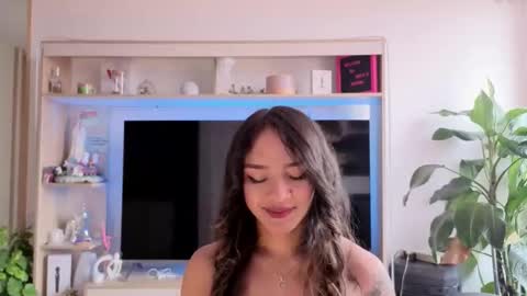 Melissa online show from March 16, 2026, 2:54 pm