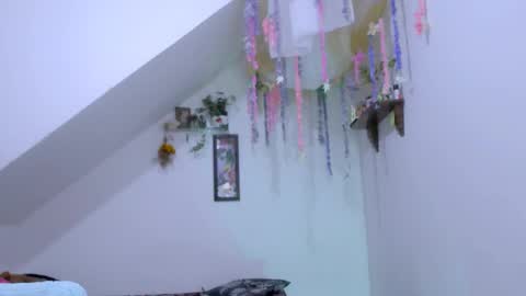 melissa online show from March 10, 2025, 3:52 pm