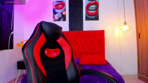 Snapshot of melissa1_sc chatting on February 27, 2025, 2:43 pm Melissa SC online show from February 27, 2025, 2:43 pm