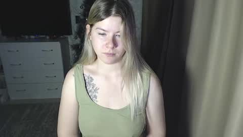 Melissa  Ray online show from December 23, 2024, 12:25 am