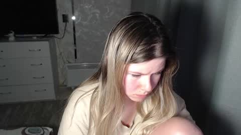 Melissa  Ray online show from February 12, 2025, 5:37 pm