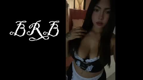 Snapshot of melissa__saenz_ chatting on July 7, 2026, 7:23 am M E L I S S A online show from July 7, 2026, 7:23 am