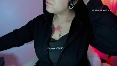 Lissa  online show from November 13, 2025, 11:09 am