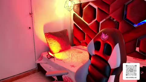 Snapshot of melissa_adamsxxx chatting on April 18, 2026, 6:45 pm Lissa online show from April 18, 2026, 6:45 pm