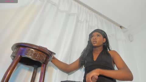Snapshot of melissa_ebony_ chatting on June 13, 2026, 9:02 pm Melissa E. online show from June 13, 2026, 9:02 pm