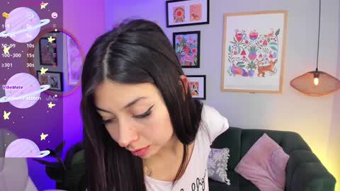 Melissa 3 online show from December 11, 2024, 9:55 pm