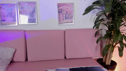 Melissa online show from October 12, 2025, 5:06 am