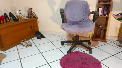 melissa online show from October 24, 2025, 8:11 am