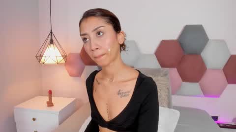 Melissa online show from March 27, 2026, 12:05 pm