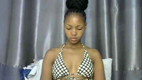 melissah_hot online show from December 2, 2025, 8:37 pm