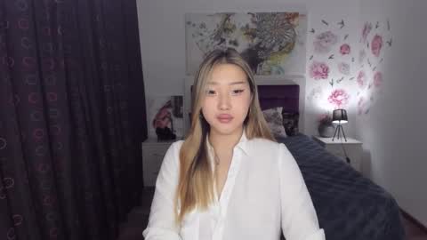 Snapshot of melissalorens chatting on December 2, 2024, 6:10 pm Melissa online show from December 2, 2024, 6:10 pm