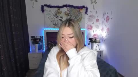 Snapshot of melissalorens chatting on December 9, 2024, 3:44 pm Melissa online show from December 9, 2024, 3:44 pm