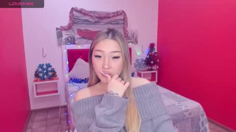 Snapshot of melissalorens chatting on December 14, 2024, 10:56 am Melissa online show from December 14, 2024, 10:56 am