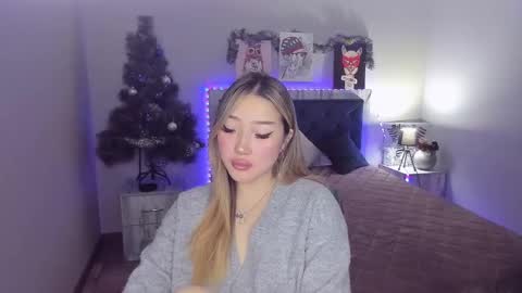 Snapshot of melissalorens chatting on December 18, 2024, 3:11 pm Melissa online show from December 18, 2024, 3:11 pm