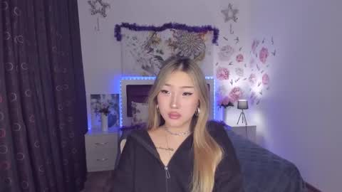 Snapshot of melissalorens chatting on January 8, 2025, 7:24 am Melissa online show from January 8, 2025, 7:24 am