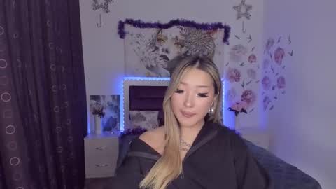 Snapshot of melissalorens chatting on January 29, 2025, 7:22 pm Melissa online show from January 29, 2025, 7:22 pm