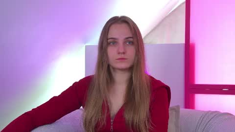 Snapshot of melissamelrey chatting on June 19, 2026, 6:51 am MelissaBerry online show from June 19, 2026, 6:51 am