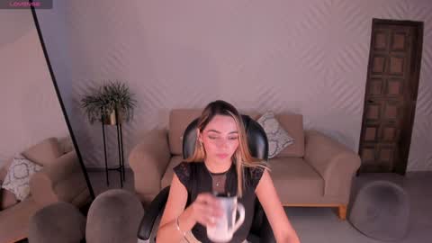 Call me Meli online show from January 15, 2025, 2:49 am
