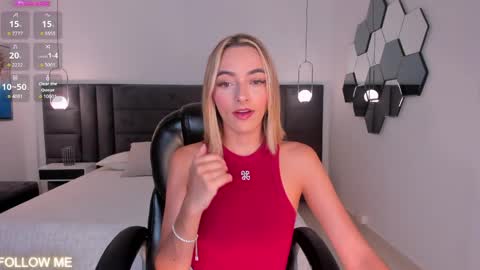 Snapshot of melissamoore_ chatting on May 28, 2026, 10:12 am Call me Meli online show from May 28, 2026, 10:12 am