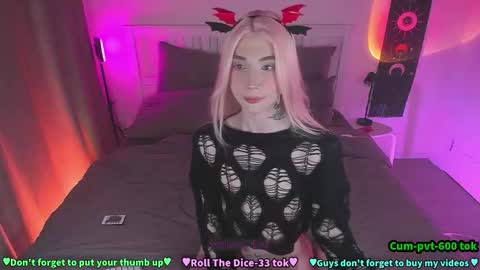 Snapshot of melissaober chatting on October 23, 2025, 6:17 pm Melissa or abbreviated Mel or Lis online show from October 23, 2025, 6:17 pm