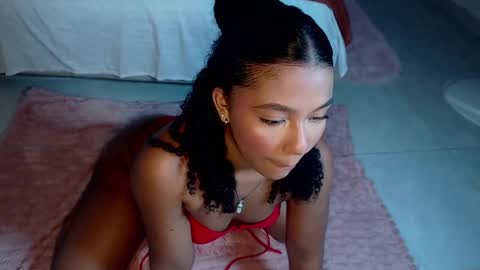 mell_rossi online show from November 5, 2025, 8:58 am