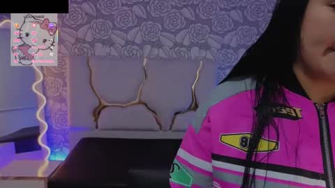 Mellani  online show from November 5, 2025, 3:06 am