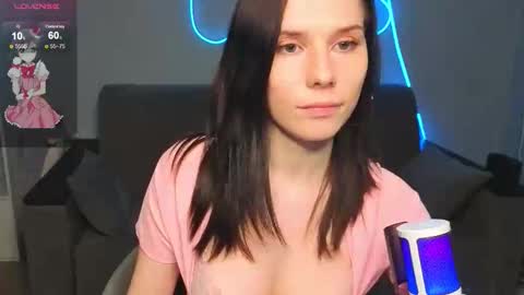 mellhyees online show from March 17, 2026, 5:38 pm