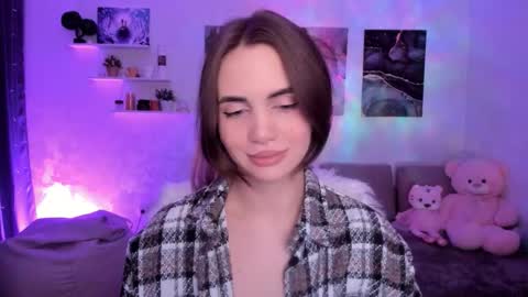 Tessa online show from January 7, 2026, 9:39 pm