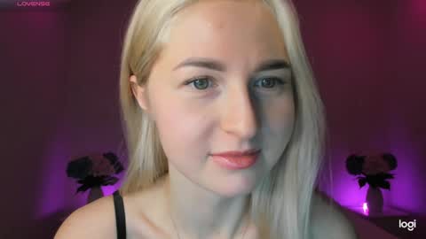 Mellina online show from December 28, 2024, 11:05 pm