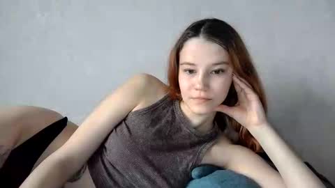 Mellisa online show from April 10, 2026, 6:07 am