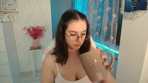 Snapshot of mellonmayre chatting on January 12, 2025, 6:59 pm mellonmayre online show from January 12, 2025, 6:59 pm