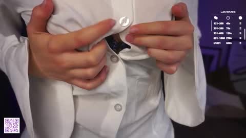 EVA online show from September 24, 2025, 7:28 pm