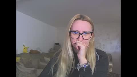 Melly online show from April 6, 2026, 6:58 am