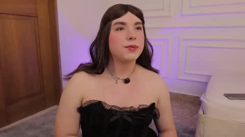 Meloddy online show from December 19, 2025, 4:58 pm