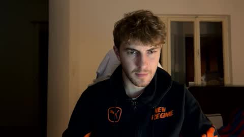 Melodicass online show from December 7, 2024, 8:38 pm