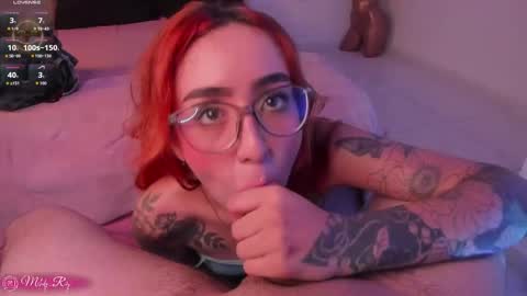Melodie Roy 999 online show from May 16, 2026, 12:40 am