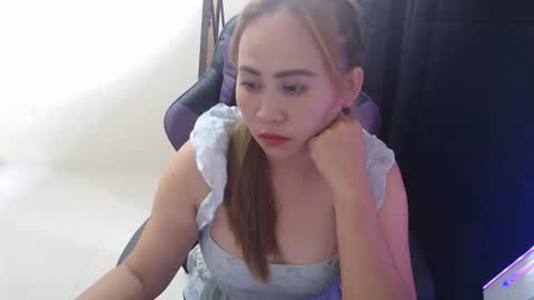 Babygirl online show from October 18, 2025, 4:48 am