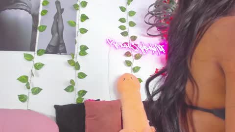 melody_evans_05 online show from December 14, 2024, 12:44 pm