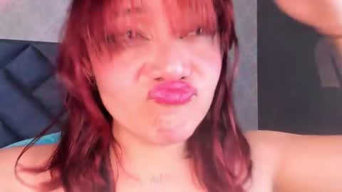 melody_hanks online show from March 12, 2025, 6:44 pm