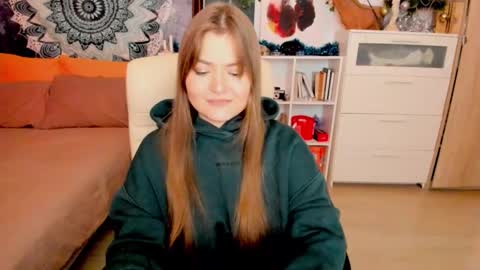 Melody Hanna online show from January 7, 2025, 3:02 pm