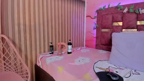 Mixie online show from February 21, 2025, 1:55 pm