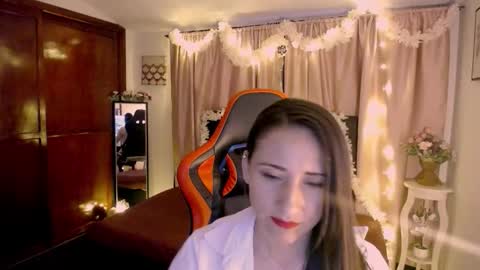 Melody online show from November 15, 2025, 10:26 pm