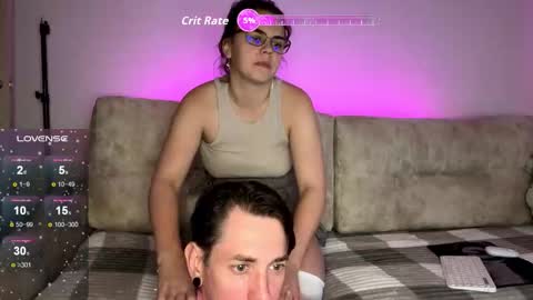 melody_song online show from October 1, 2025, 1:17 pm